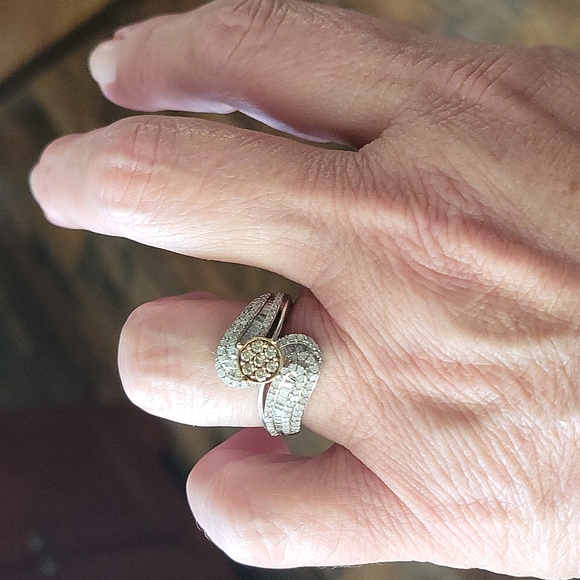 Champagne diamond and diamond ring - Picture 7 of 7